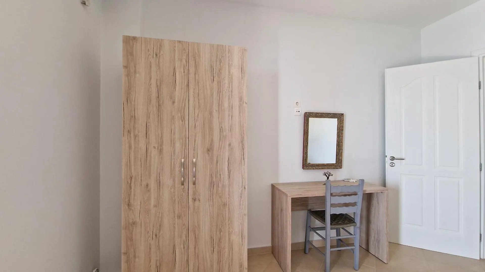 Cornerstones Rooms 希马拉 公寓